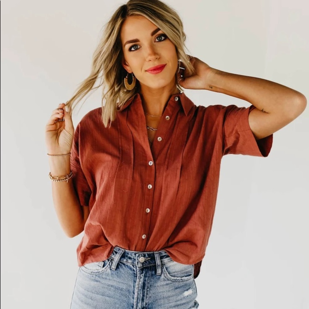 Whitley Button Down Pleat Dolman Blouse